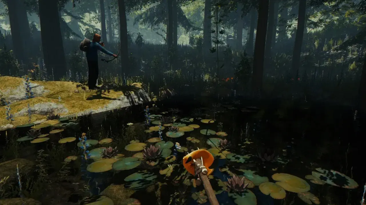 Gracz z łukiem w mrocznym lesie, otoczony przez lilie wodne. Klimat gier survivalowych na Xbox.