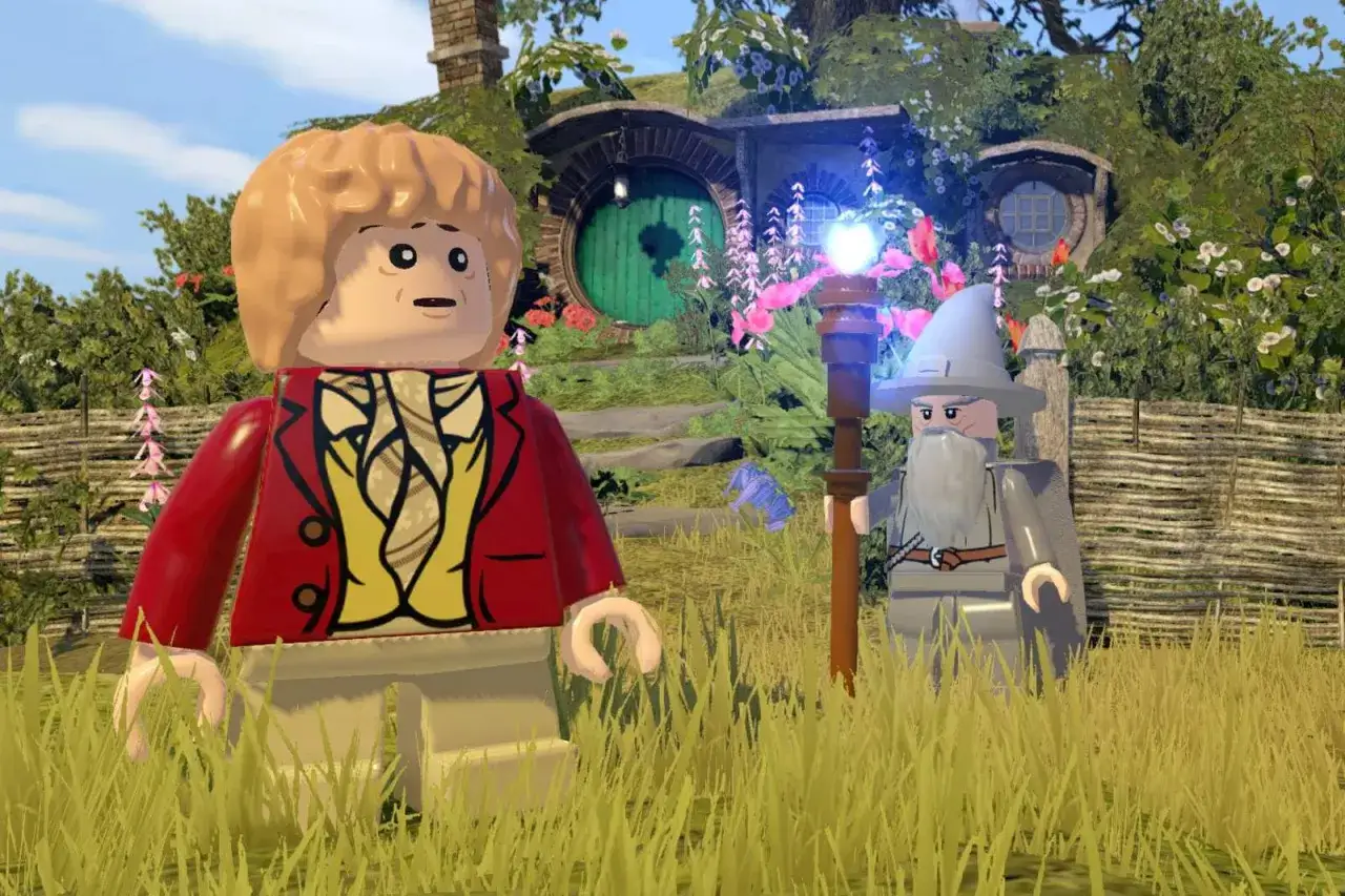 Bilbo Baggins i Gandalf w świecie Lego. Szukasz lego hobbit kody? Odkryj przygody w Shire!